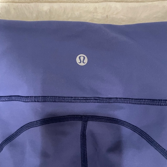lululemon leggings - Picture 2 of 4